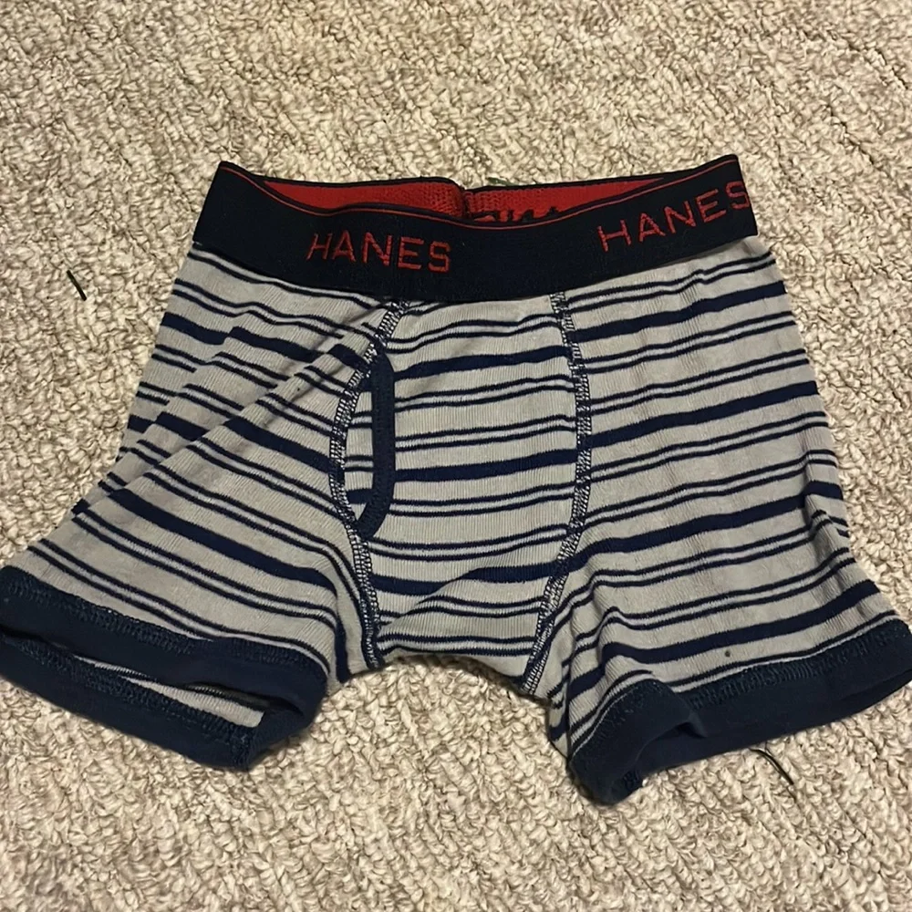 Hanes Boys Small 3-Pack Cotton Boxer Briefs Red and Gray Striped, Plain Blue